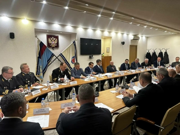Кирилл Поляков: в Петербурге обсудили развитие порта и прием черноморских грузов